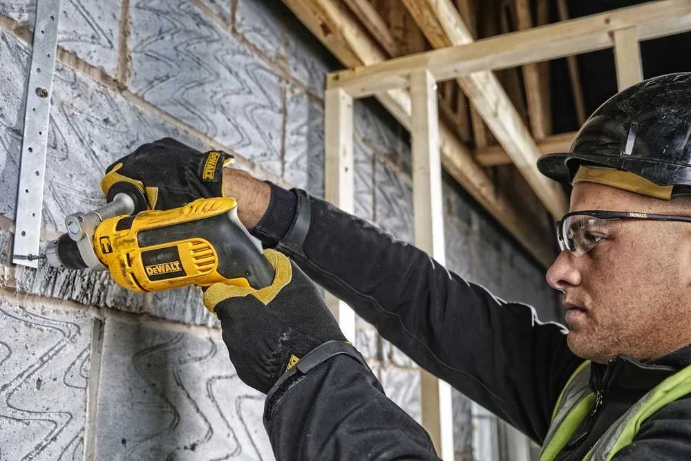 Gręžtuvas Dewalt DWD024 650W smūginis