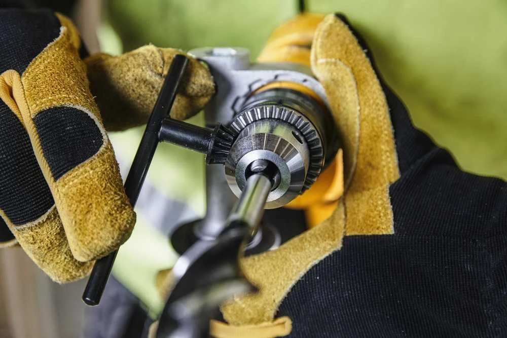 Gręžtuvas Dewalt DWD024 650W smūginis
