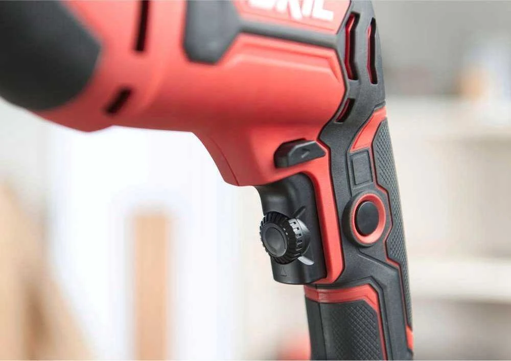 Skil Red Elektrinis smūginis gręžtuvas Skil 6725 AA; 710 W