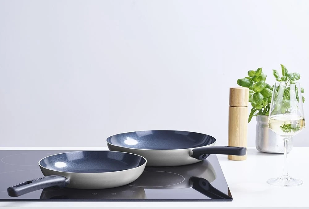 Keptuvė GrizzGlass Cepšanas panna Indu+ 30 cm Non-Stick - Light Pilkas Brabantia