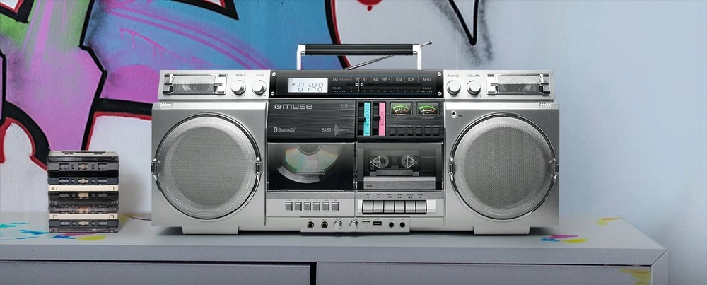 „Muse“ | „Ghetto Blasters“ | M-380 GBS | AUX įvestis | „Bluetooth“ | Kasečių grotuvas | CD grotuvas