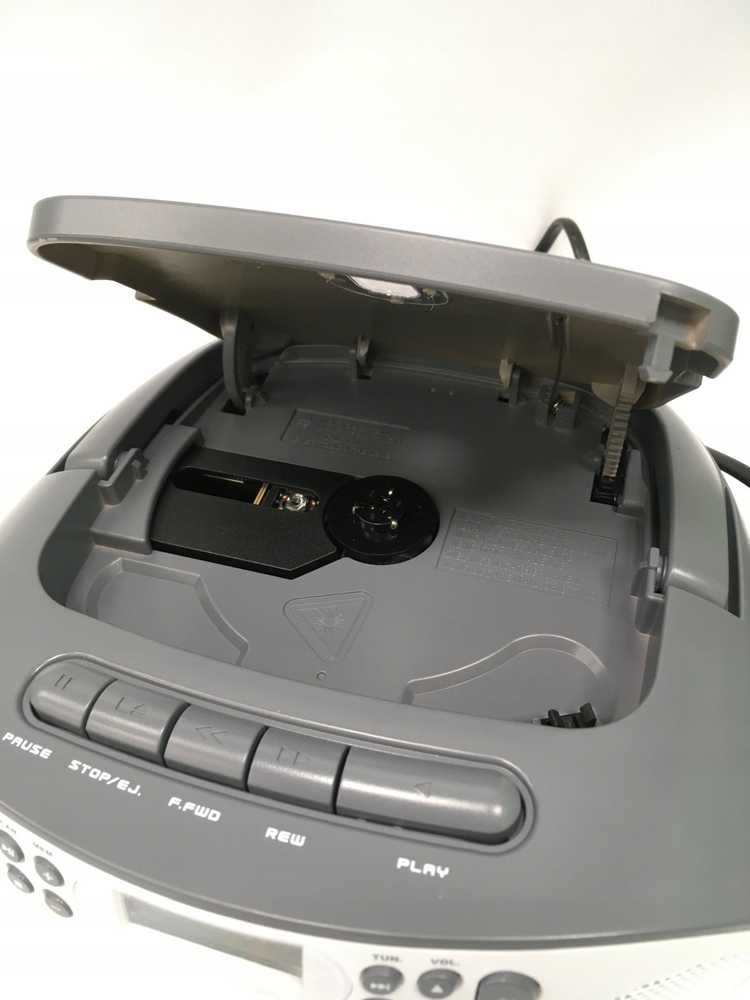 Grotuvas Reflexion RCR2260 Boombox balta/pilka