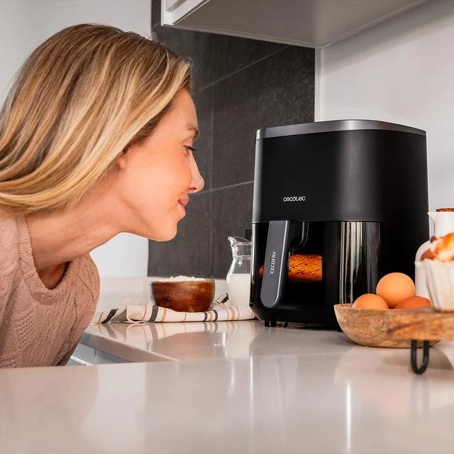 Gruzdintuvė beztłuszczowa Cecotec Cecofry Fantastik Window 4000 air fryer