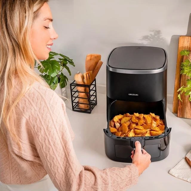 Gruzdintuvė beztłuszczowa Cecotec Cecofry Fantastik Window 4000 air fryer