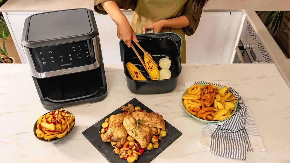 Cecotec karšto oro gruzdintuvė Cecofry Supreme 8000 Hot, 8 l, 1800 W, jutiklinis valdymas