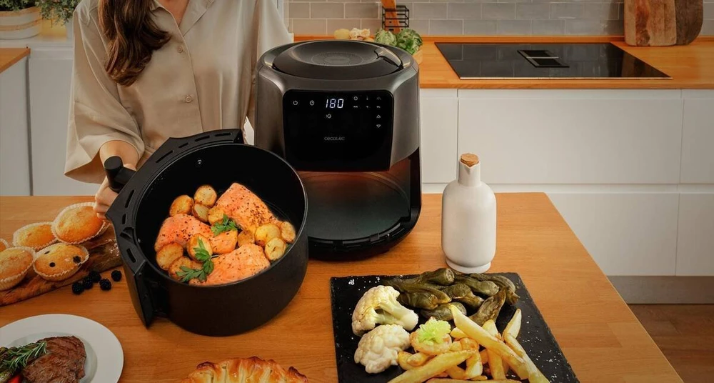 Gruzdintuvė be aliejaus Cecotec Gruzdintuvė be aliejaus su silikoniniais priedais Cecofry Rain Pack Cecotec 5.5 L
