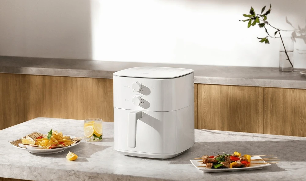 Karšto oro gruzdintuvė Xiaomi Air Fryer Essential, 6L, baltos spalvos
