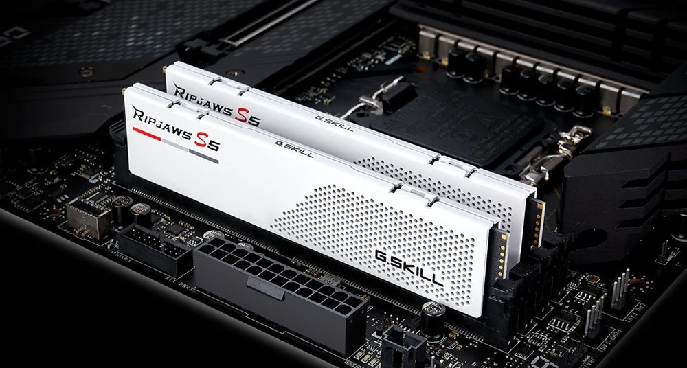 RAM G.SKILL Ripjaws S5 DDR5 32GB 2x16GB 5600MHz CL36 1.2V XMP 3.0 baltas