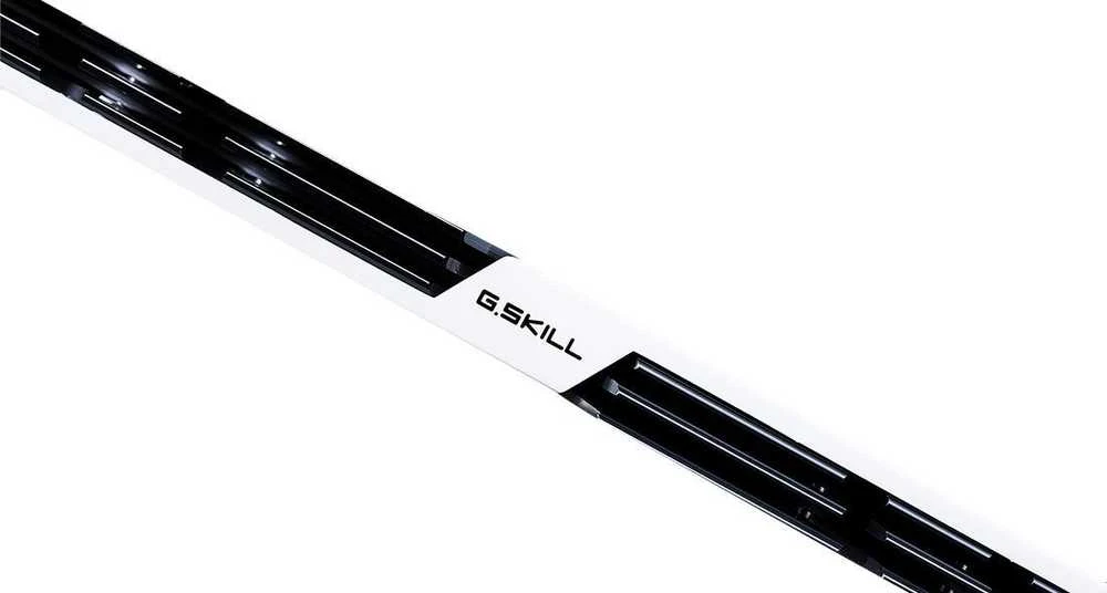 G.Skill Trident Z 32GB (2 x 16GB), DDR4, 3200MHz, CL16