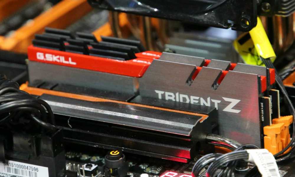 RAM Atmintis G.Skill Trident Z, DDR4, 8 GB, 4266MHz, CL19 (F4-4266C19D-8GTZ)