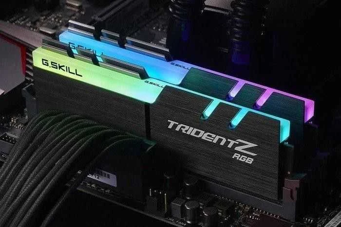 RAM G.Skill DIMM 32 GB DDR4-3200 (4x 8 GB) keturių rinkinių atmintis - juodas, F4-3200C16Q-32GTZRX, Trident Z RGB, INTEL XMP