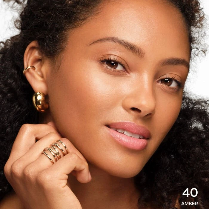 „Guerlain Terracotta Joli Teint“ apsauginis dažų lakas, 40-Amber, 30 ml