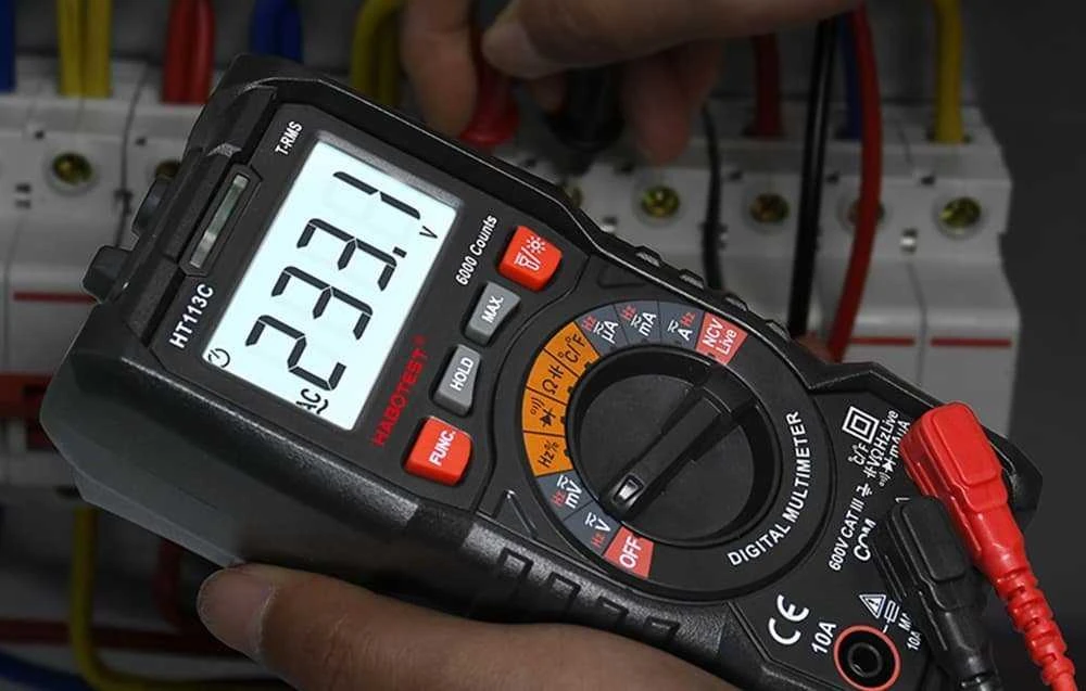 Habotest HT113C universalus skaitmeninis multimetras