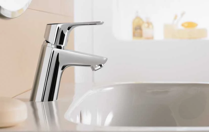 Hansgrohe „Focus 70“ praustuvo maišytuvas su „pop-up“, chromuotas