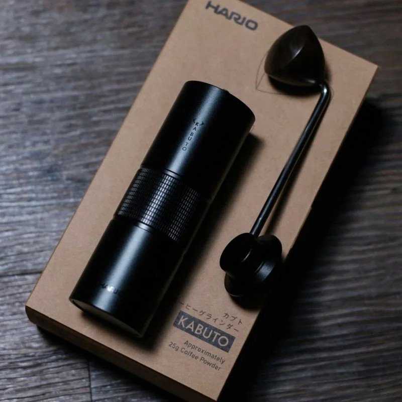 Kavamalė Hario - Kabuto Juodas Grinder