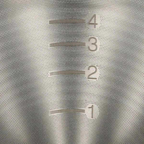 Hario dvigubo tinklelio metalinis lašintuvas V60-02