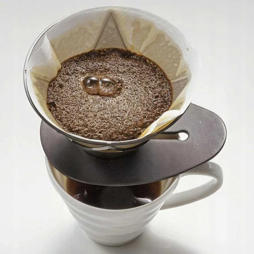 Hario - V60 Plastic One Pour Dripper MUGEN - Juodas