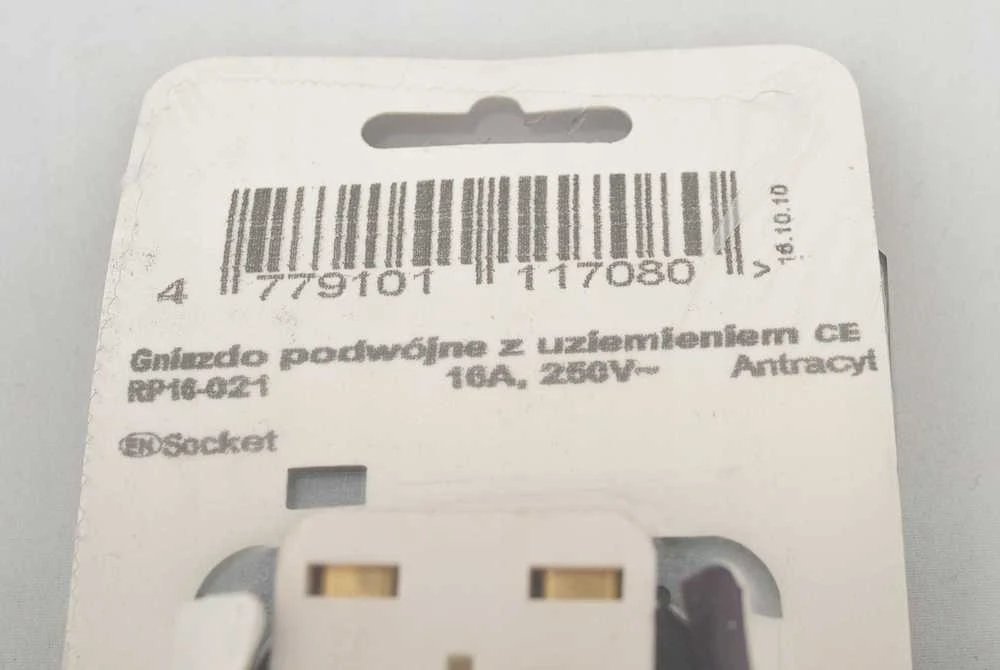 Kištukinis lizdas VILMA XP 500, 2 vietų, su įžeminimu, ANTRACITO spalvos