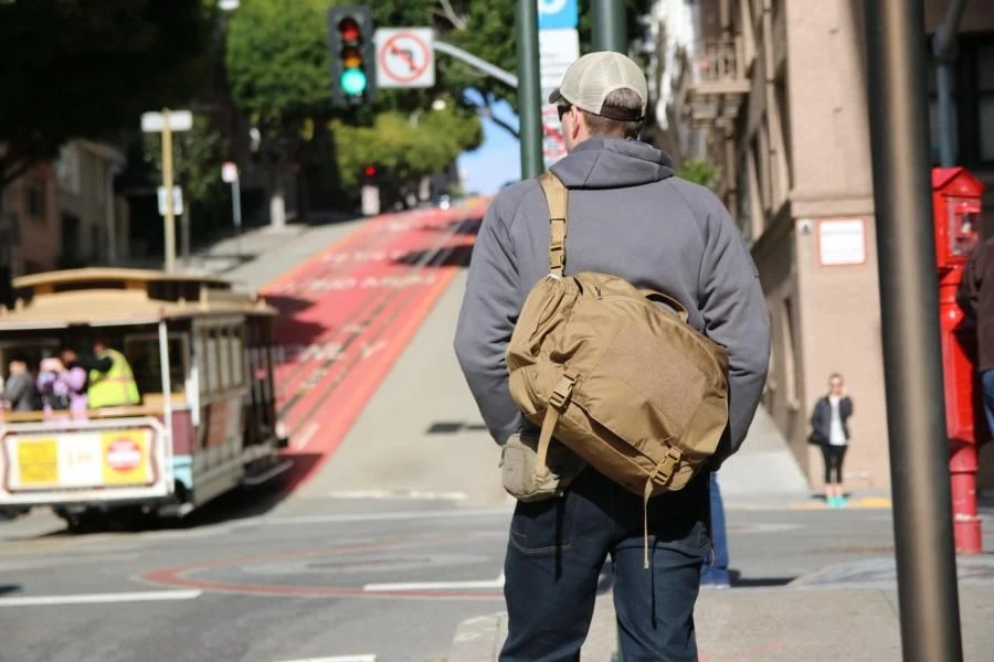 Helikon Tex Helikon Urban Courier Bag Large – universali miesto ir kelionių rankinė