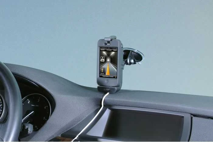 „iGrip Universal Smart Grip´R“ rinkinys – universalus automobilinis laikiklis, skirtas 50–75 mm pločio ir 103–127 mm aukščio įrenginiams.