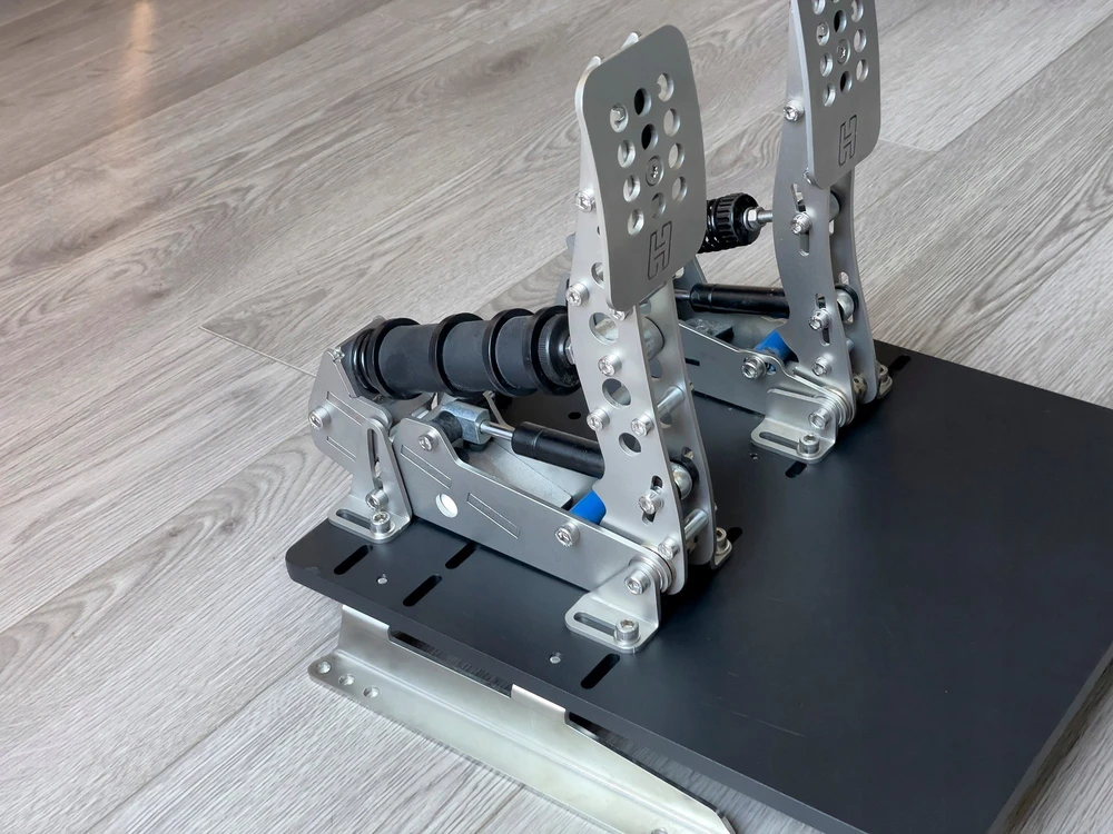 Heusinkveld Rinkinys pedals Sim Pedals Ultimate 2-pedal Sidabrinė (HE-SPU2SC)