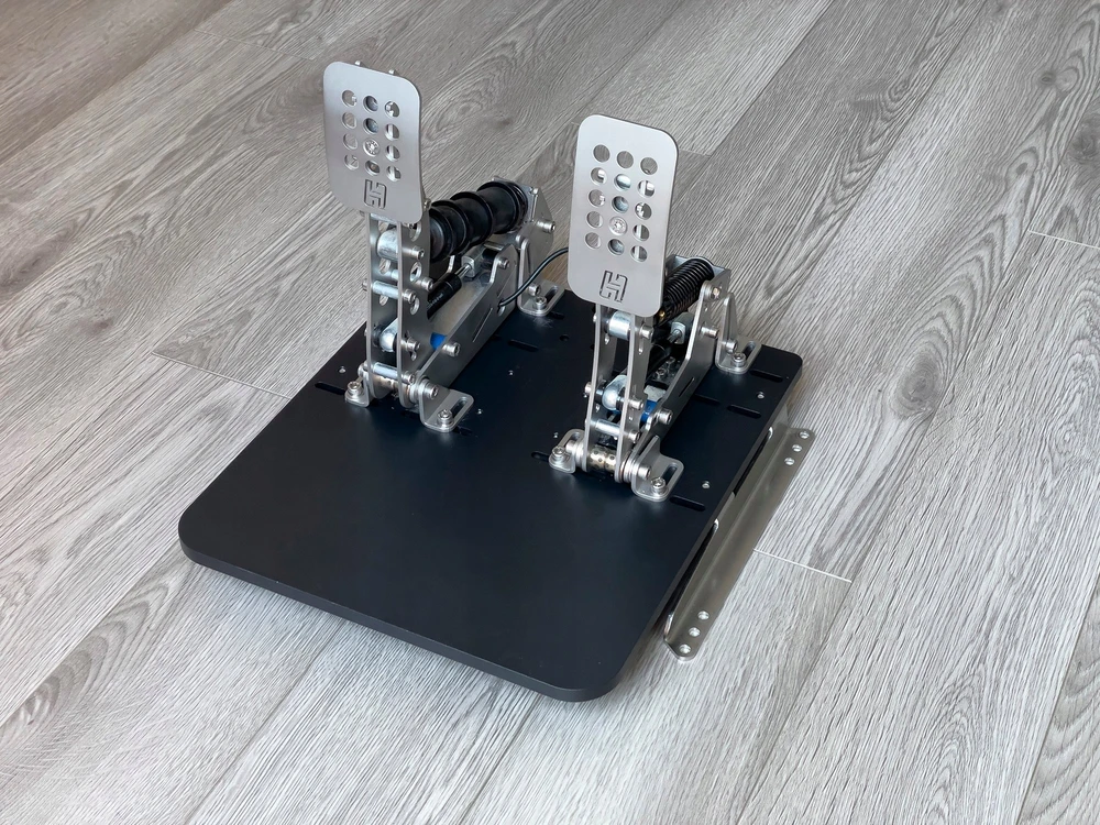 Heusinkveld Rinkinys pedals Sim Pedals Ultimate 2-pedal Sidabrinė (HE-SPU2SC)