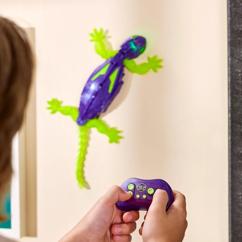 HEX BOTS Interaktyvus sienomis laipiojantis gekonas