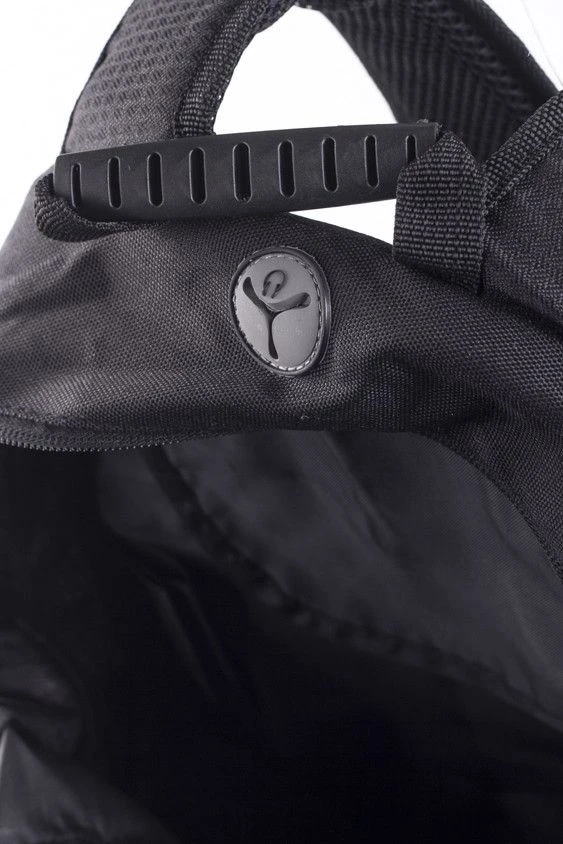 Kuprinė Hi-Tec Mandor 20 l, juoda