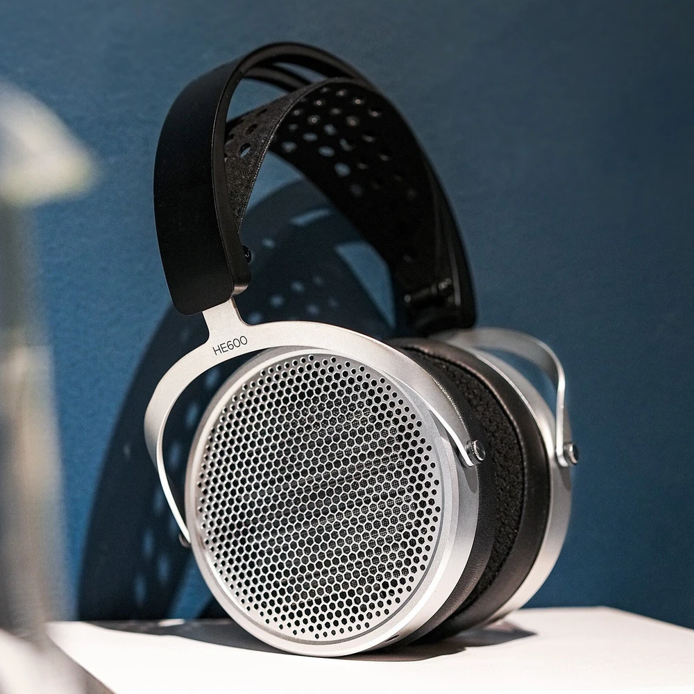 Hifiman HE600 atviros ausinės - detalių vaizdas