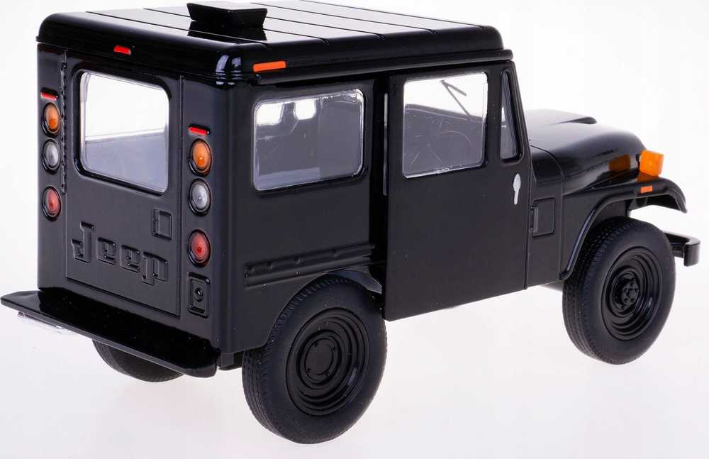 Hipo Jeep D-5B 1971 HXKT252 38781