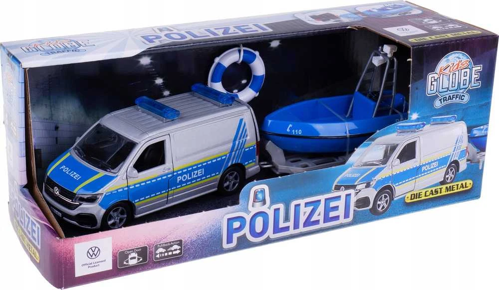 Hipo AUTO metalas. Policija valtyje ant priekabos, kartingas.