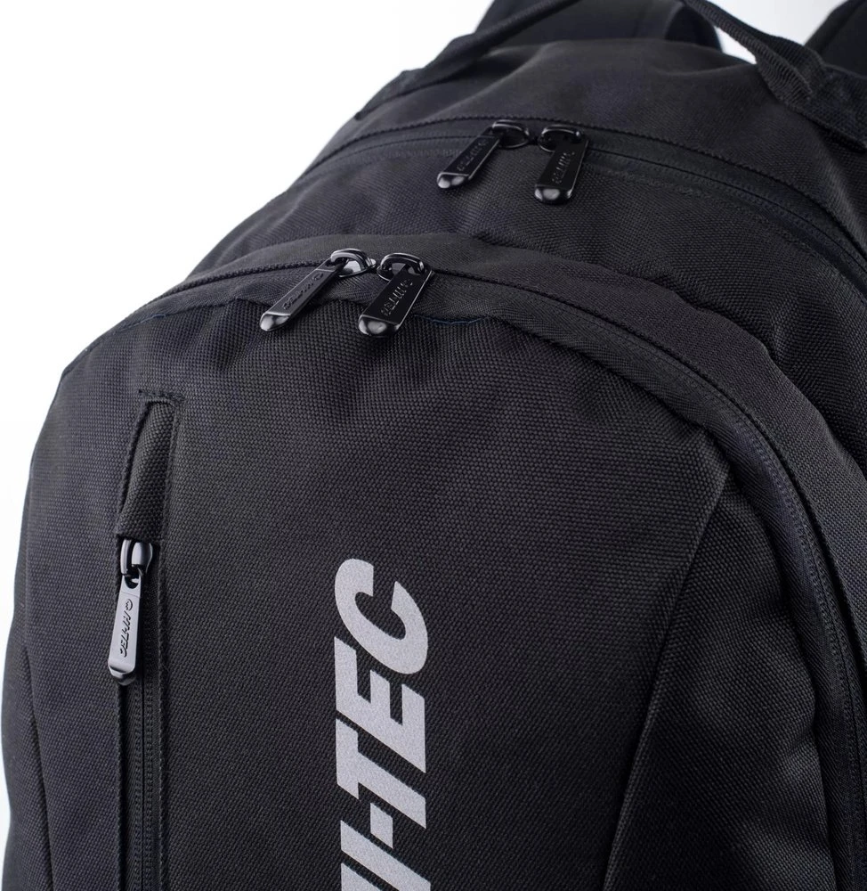 hitec „Hi-tec Tamero“ miesto sporto mokyklinė kuprinė, talpa 30 l
