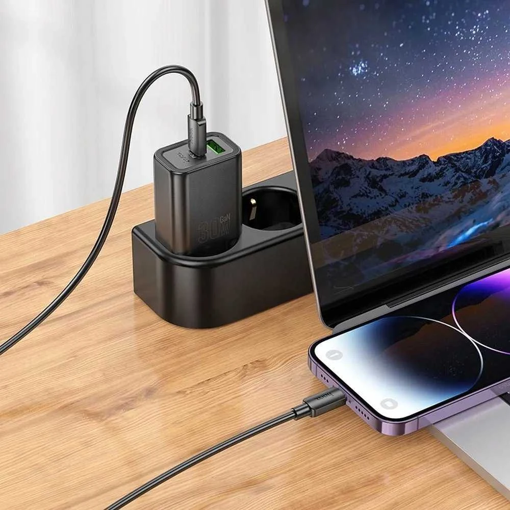Telefono įkroviklis Hoco USB A + USB C QC3.0 PD 3A 30W + laidas USB C į Lightning N63 juodas