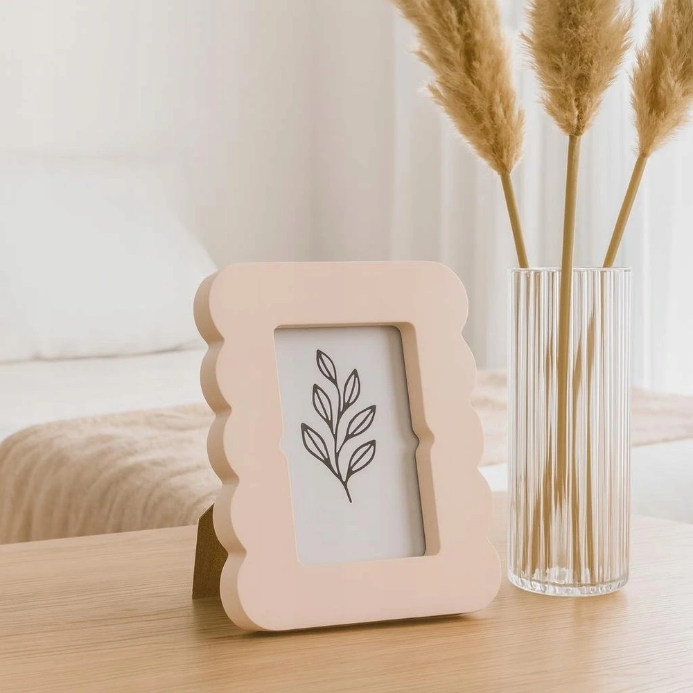 Home Styling Collection Frame Nuotraukų rėmelis su banguotu kraštu, PAGRINDAS, 16 x 2,2 x 20,8 cm
