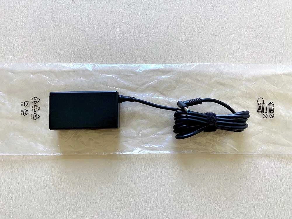 HP nešiojamojo kompiuterio 65W įkroviklis su laidu