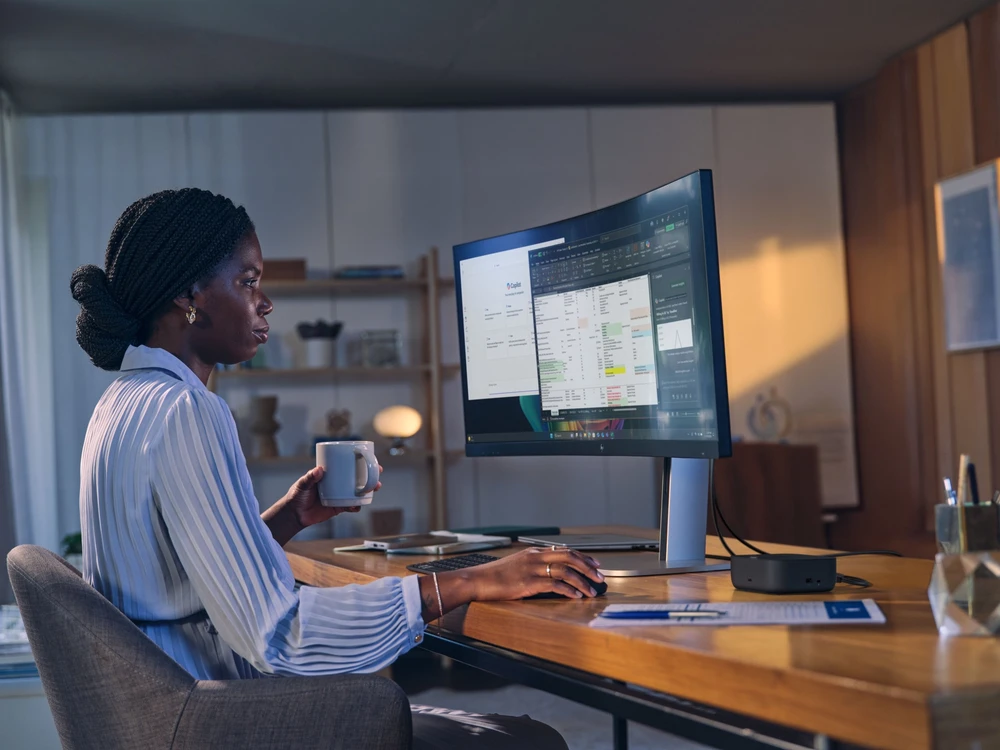 HP USB-C dokas G6 100W - 3x USB 3.2, 2x USB-C (15W), 2x DisplayPort 1.4, 1x HDMI 2.1, 1x RJ-45, 1x nano užrakto lizdas, 3 metai