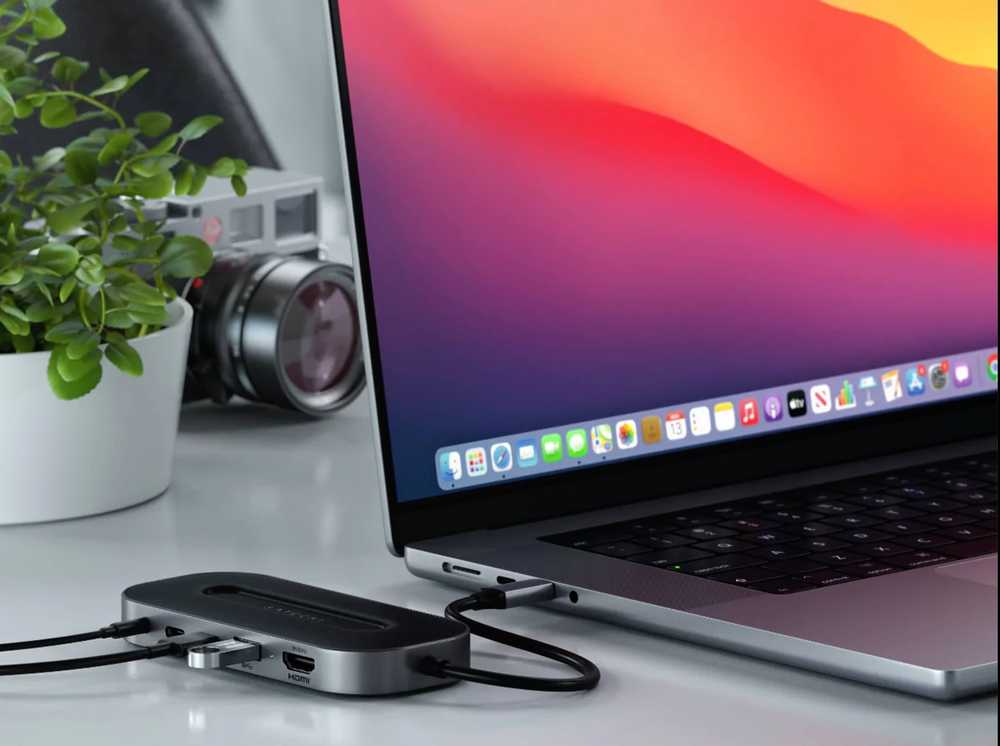 HUB USB Satechi ADAERY HUB USB -C SATECHI TYPE- C SATECHI USB-4 DAUGIERPORT IN 2.5G Ethernet (1XHDMI2.1, 1XUSB-A, 2X USB-C, AUDIO 3.5MM, Ethernet (Žalias))