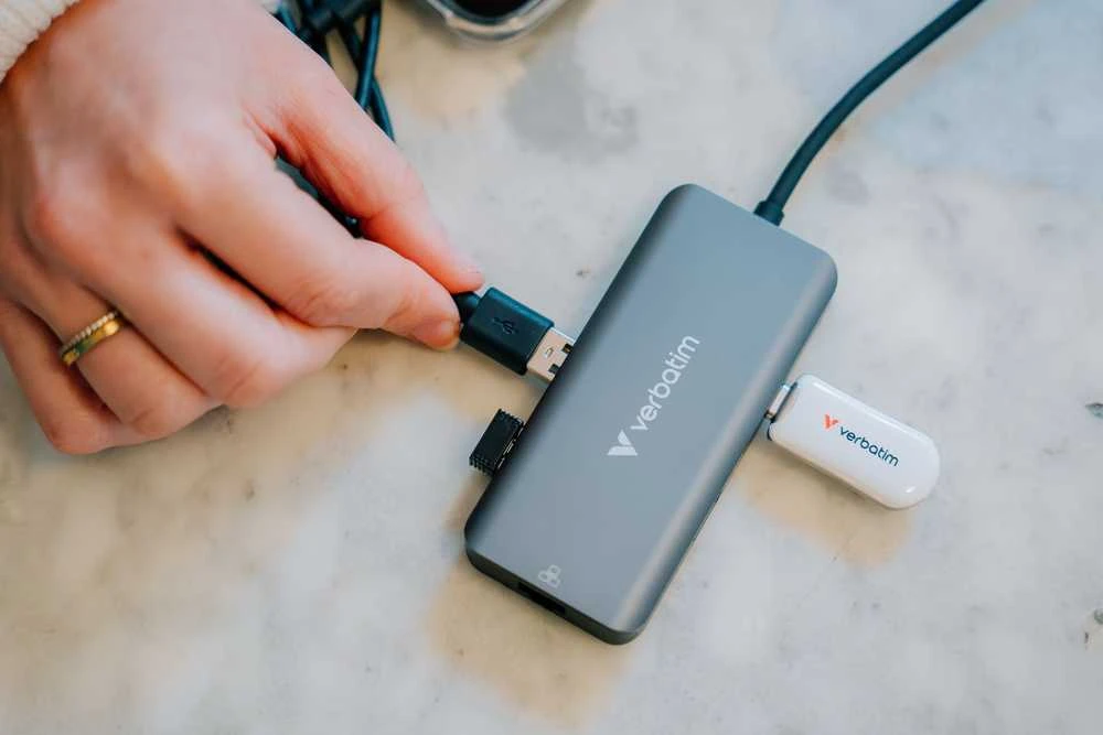 Adapteris Hub Verbatim USB-C/HDMI/3xUSB-A 3.2/RJ45 aluminum 32157