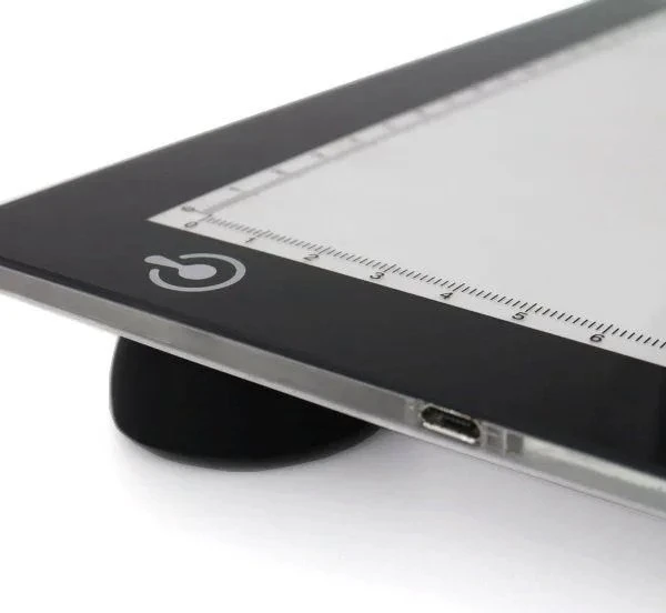 Huion LED piešimo lenta - L4S