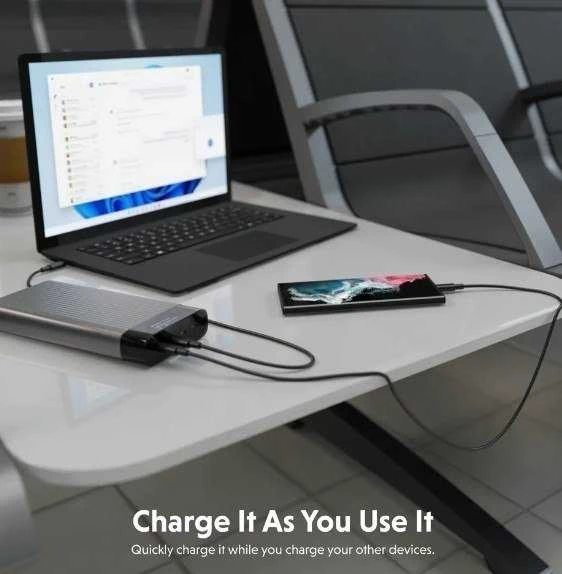 Hiper | HyperJuice 245W USB-C 100Wh baterijos paketas su OLED Ekranas
