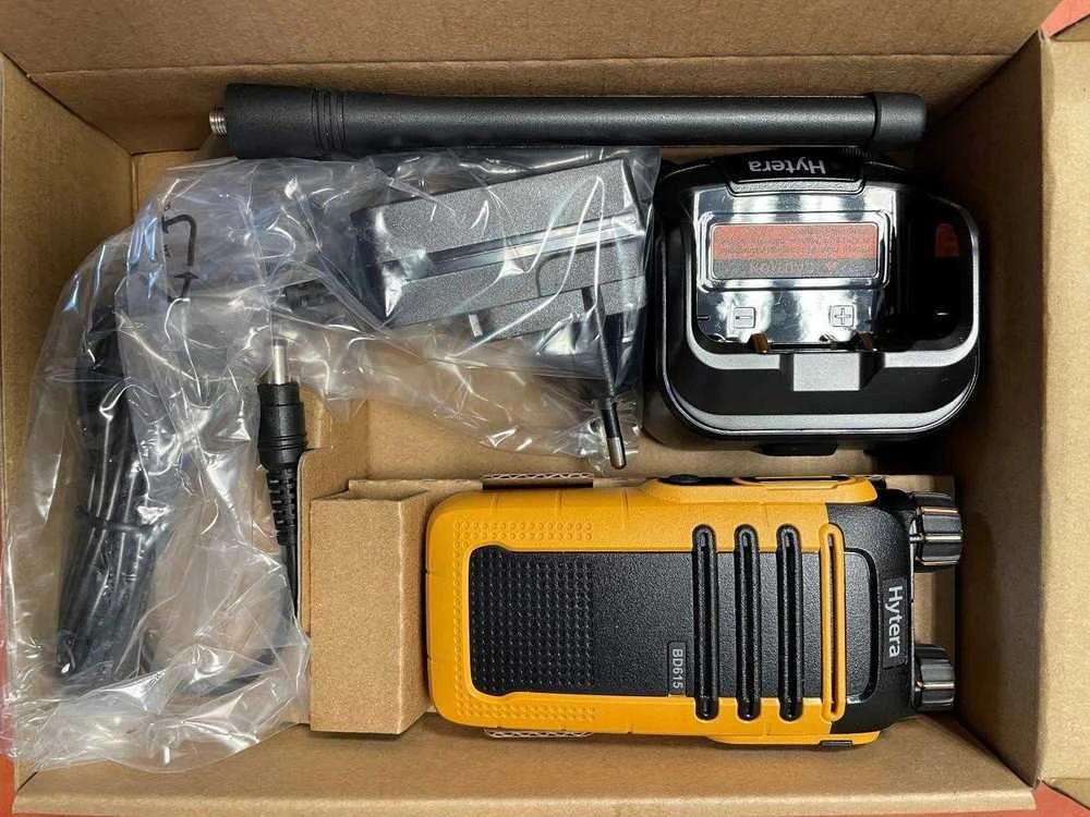 Nešiojamoji radijo stotis Hytera HYTERA Radio DMR+analog BD615, VHF 146-174 MHz, 1500 mAh, IP66