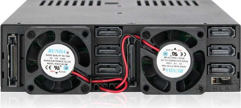 Carruzzo Icy Dock MB326SP-B diskų masyvas 0 TB Stovas (1U) Juoda