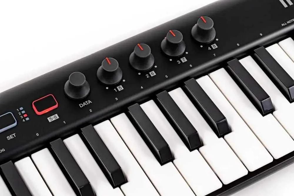 Ik Multimedia IK iRig Keys 2 Mini - Klaviatūra sterująca