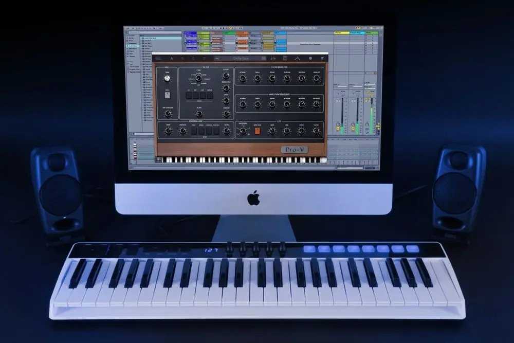Ik Multimedia IK iRig Keys I/O 49 - Klaviatūra sterująca
