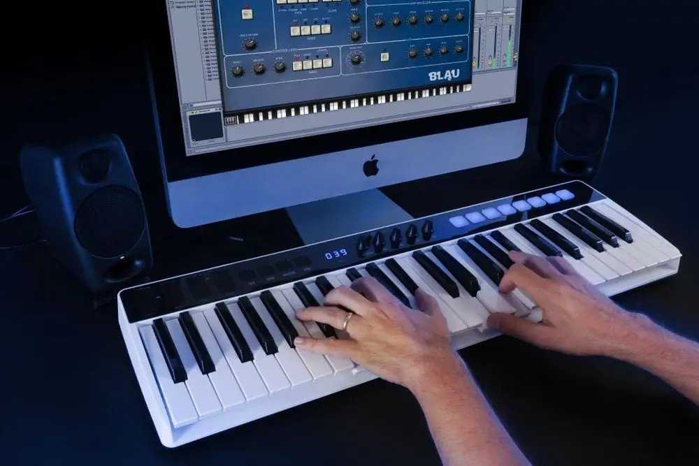 Ik Multimedia IK iRig Keys I/O 49 - Klaviatūra sterująca