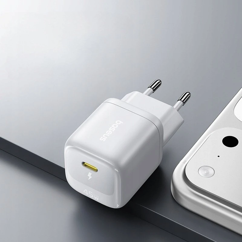 Baseus Sieninis įkroviklis EnerFill FN22 45W USB-C QC PD, baltas