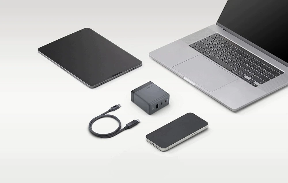 DJI Power Charging Combo 140W GaN Įkroviklis jungiama į tinklą