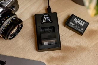 Dviejų kanalų įkroviklis EN-EL25 akumuliatoriams Newell DL-USB-C, skirtas Nikon