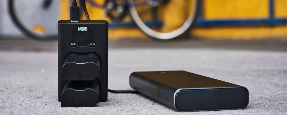 Newell DL-USB-C dviejų kanalų įkroviklis BLX-1 akumuliatoriams, skirtas Olympus