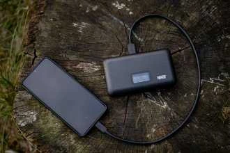 Newell LCD-PB-SD dviejų kanalų įkroviklis LP-E10 akumuliatoriams, skirtas Canon
